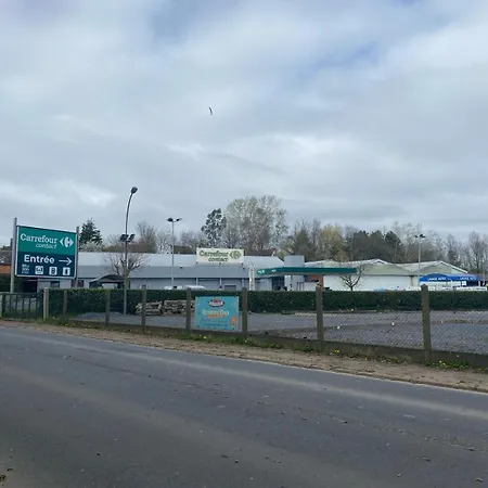 בית נופש Magnifique Chateau Renove Proche Bourg Grand Parc Belle Terrasse Billard, Ping Pong, Proche Bayeux Et Plages Du Debarquement