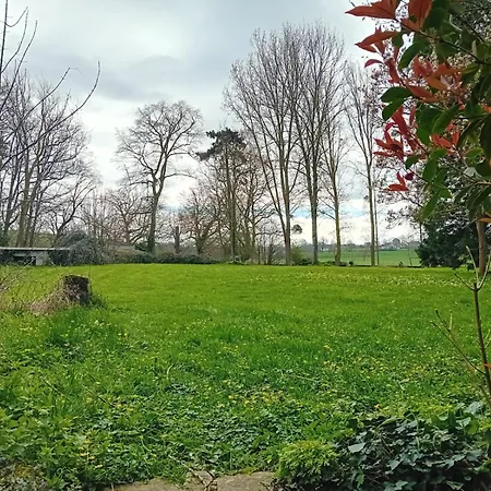 בית נופש Magnifique Chateau Renove Proche Bourg Grand Parc Belle Terrasse Billard, Ping Pong, Proche Bayeux Et Plages Du Debarquement
