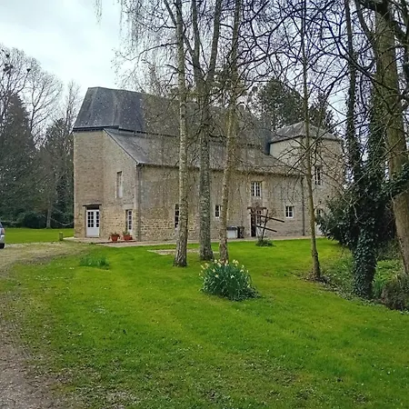 Magnifique Chateau Renove Proche Bourg Grand Parc Belle Terrasse Billard, Ping Pong, Proche Bayeux Et Plages Du Debarquement בית נופש Tilly-sur-Seulles