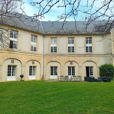 בית נופש Magnifique Chateau Renove Proche Bourg Grand Parc Belle Terrasse Billard, Ping Pong, Proche Bayeux Et Plages Du Debarquement *