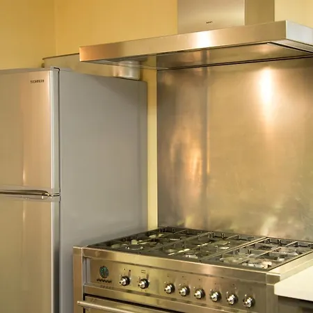 Holiday home Château Magnifique: Renovated Retreat With Park Views And Game Tilly-sur-Seulles