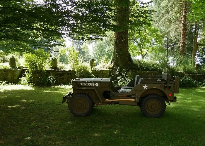 Magnifique Chateau Renove Proche Bourg Grand Parc Belle Terrasse Billard, Ping Pong, Proche Bayeux Et Plages Du Debarquement Tilly-sur-Seulles